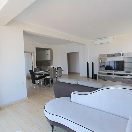 Aqua Appartement Budva
